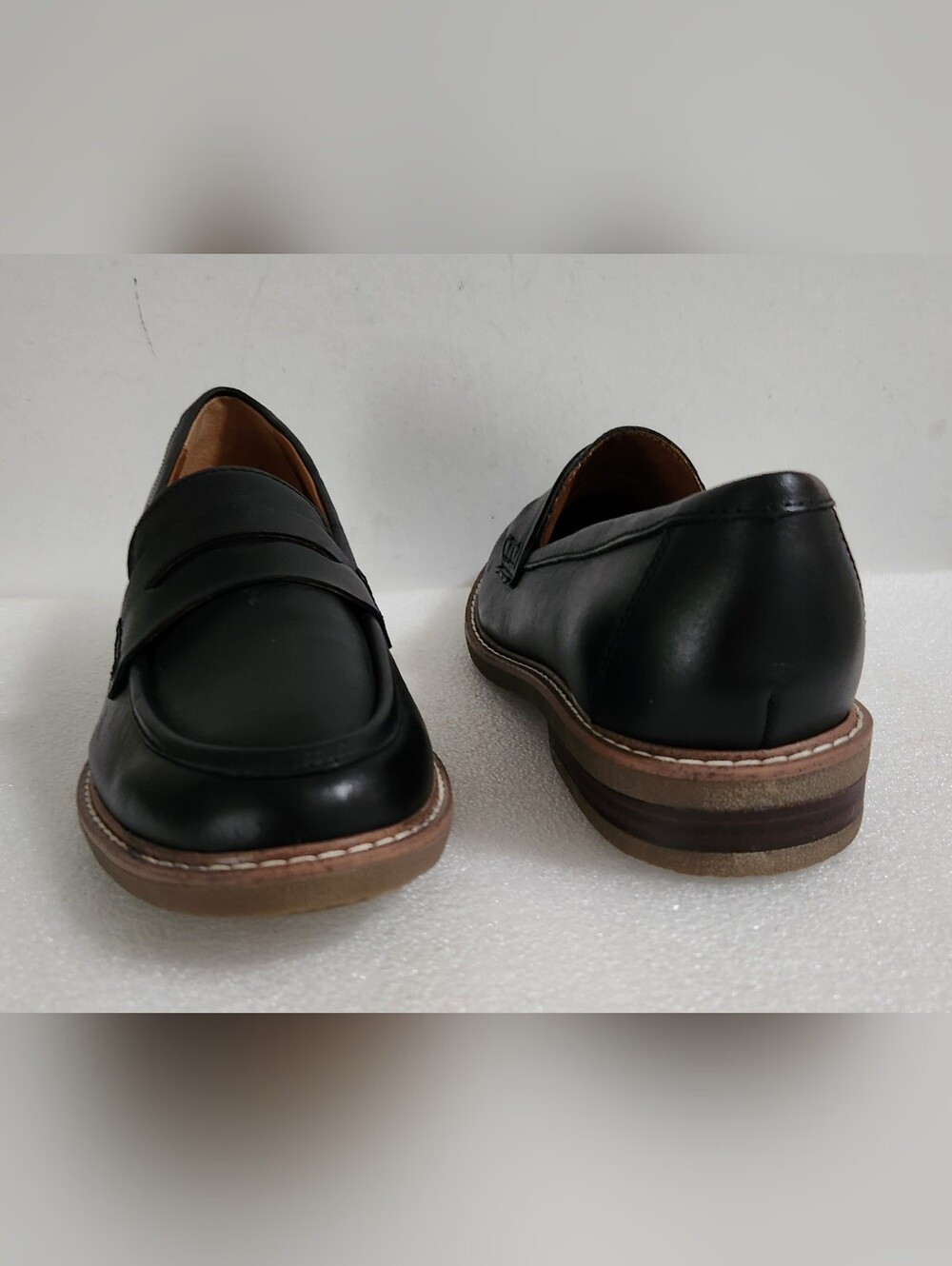 EARTH JAVAS LEATHER SLIP-ON PENNY LOAFER WOMEN'S COLOR BLACK SIZE US 8M - Picture 3 of 6